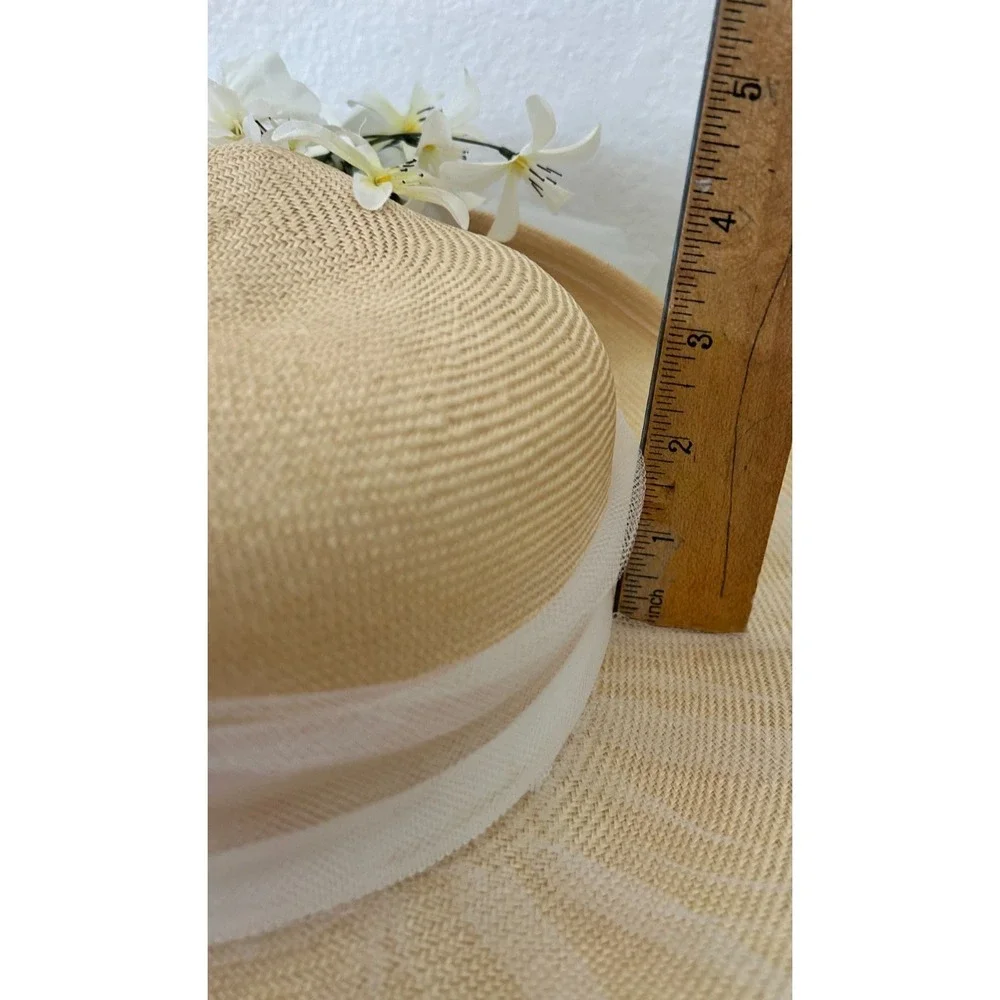 Betmar Wide Brim Straw Dress Hat Cream Veil Flowers Vintage Style Floral Box EUC Betmar Wide Brim Straw Dress Hat Cream Veil Flowers Vintage  main image 4